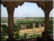 Le Taj Mahal vu de Musamman Burj - Taj Mahal seen from Musamman Burj