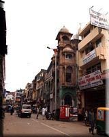 Mosquée, Main Bazar