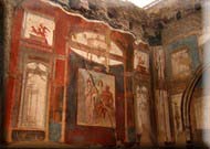 Mur peint dans l'Atrium du sacellum des Augustales